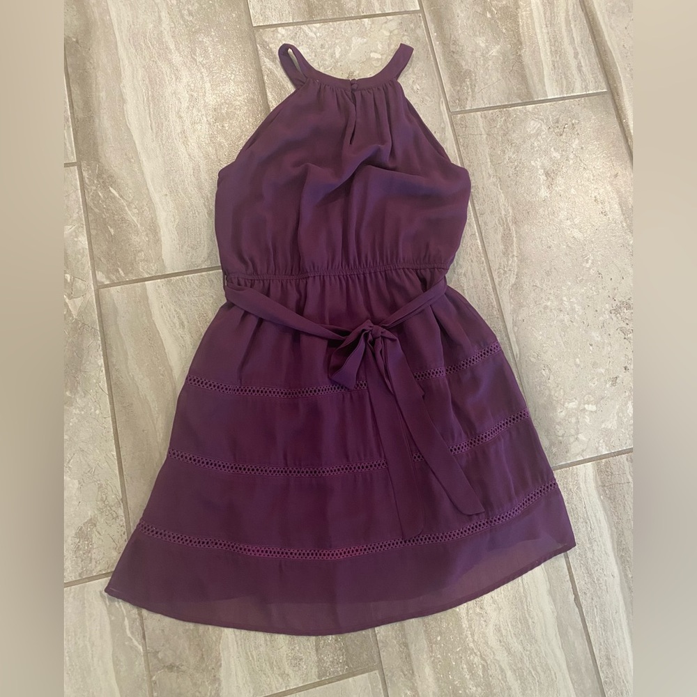 Dress - Picture 6 of 10